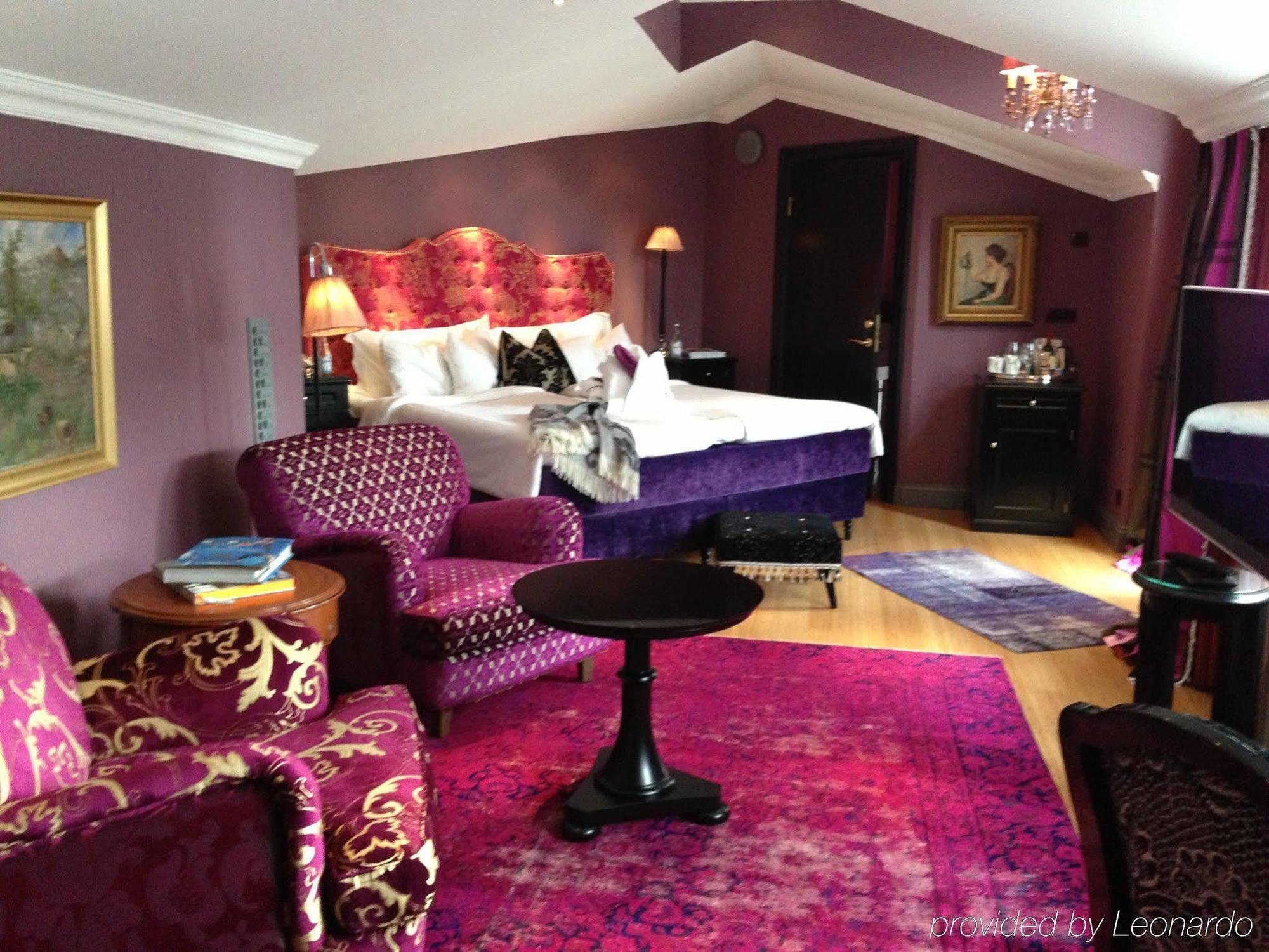 Hotel Dorsia & Restaurant 5*