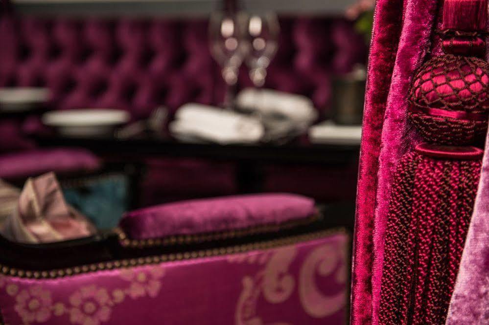 Hotel Dorsia & Restaurant 5*